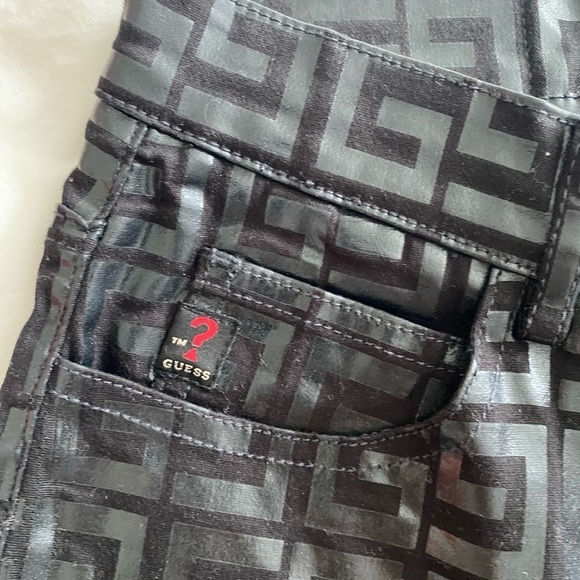 Guess Jeans- Vintage Glamour Black “G” Leather Like Denim Jeans - Picture 2 of 7